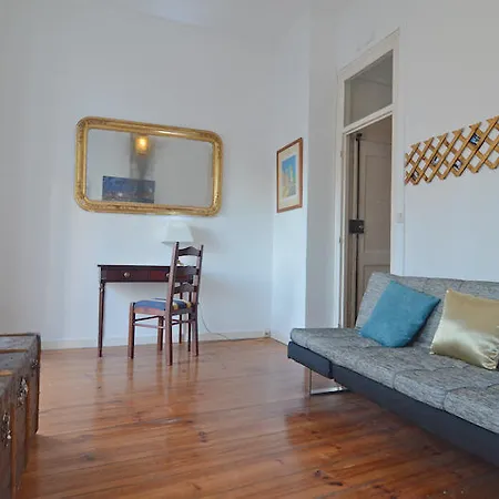 아파트 Rh Casa Do Vigario 1, Alfama *